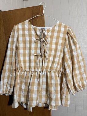 Polagram White and Tan Gingham Peplum Blouse
